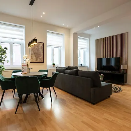 Experience Fresh Comfort In Our Brand-New Apartment In Vienna'S 17Th District Exterior photo